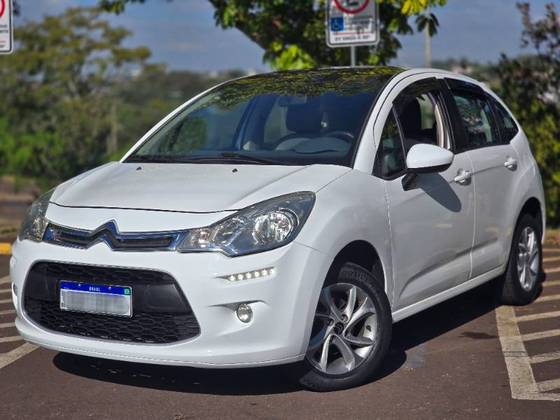 CITROËN C3 1.6 TENDANCE 16V FLEX 4P AUTOMÁTICO CITROËN C3 1.6 TENDANCE 16V FLEX 4P AUTOMÁTICO
